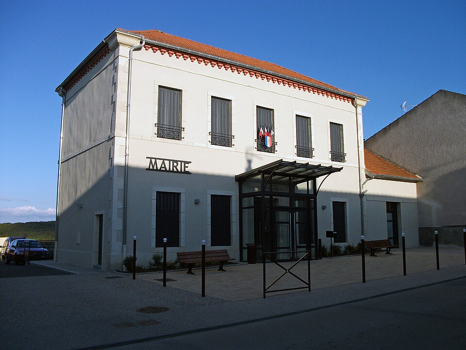 Le Vernet (03) — Mairie 2014 — 04 — 19