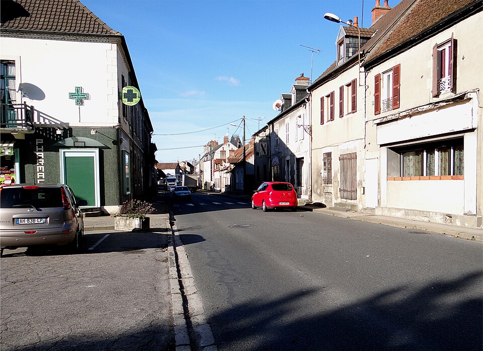 Villeneuve — sur — Allier — 01