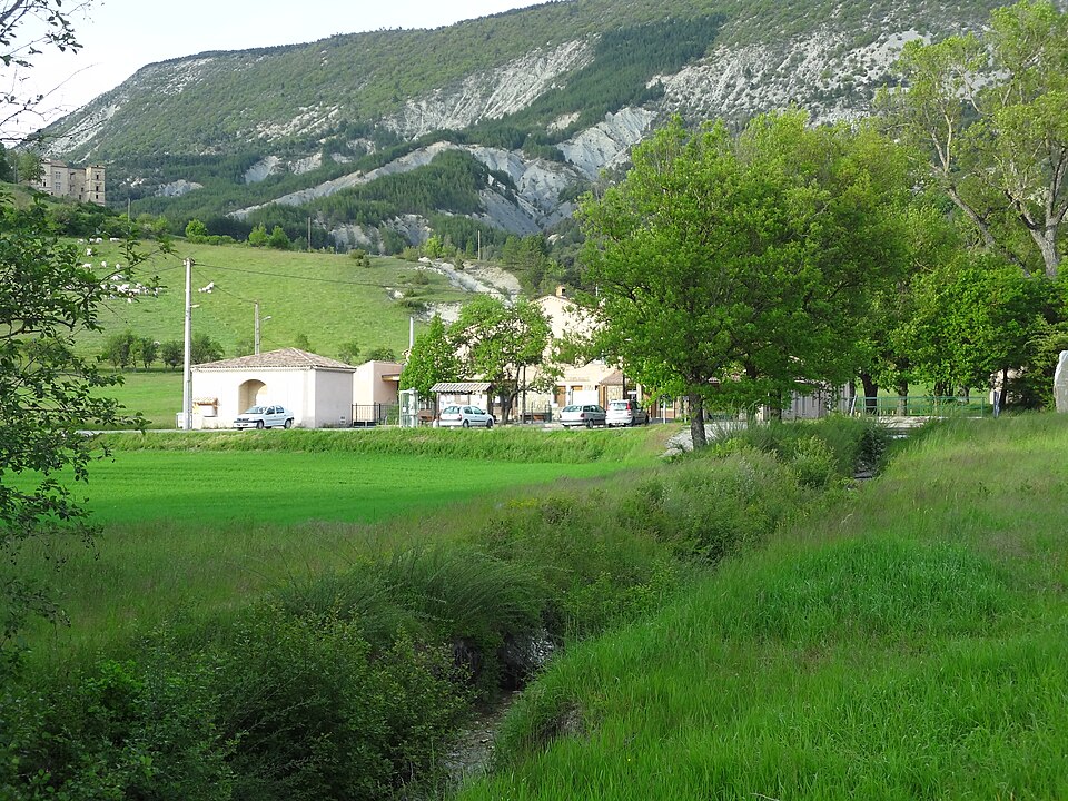 Mairie — école de Clumanc