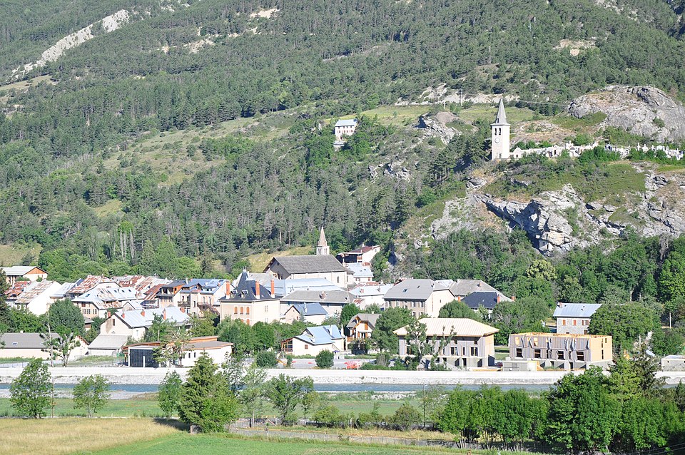 Jausiers, le village