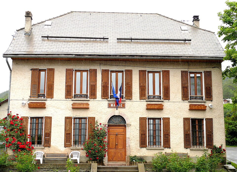Saint — Pons — Mairie — 032