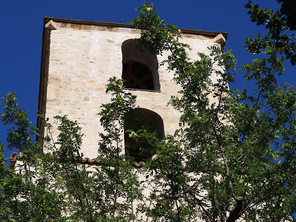 Clocher — donjon de Notre — Dame — de — Bethléem à Thoard