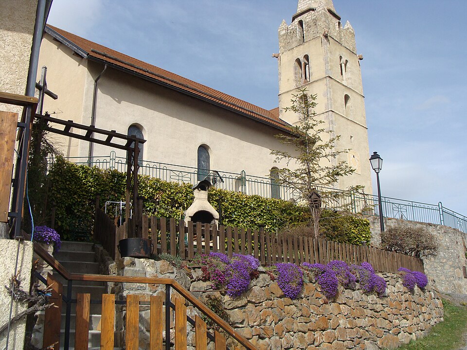 Puy — Saint — Eusèbe — 326