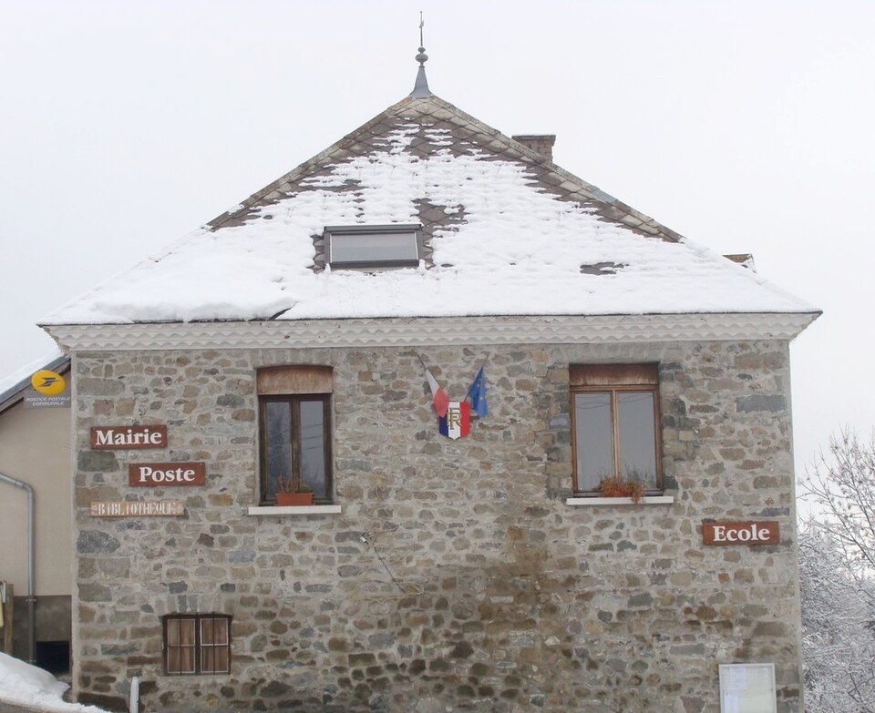 Chaillol — mairie — 85