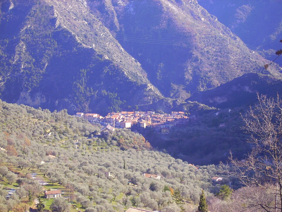 Breil — sur — Roya 0594