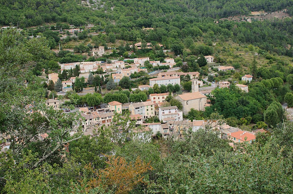 Roquesteron 4