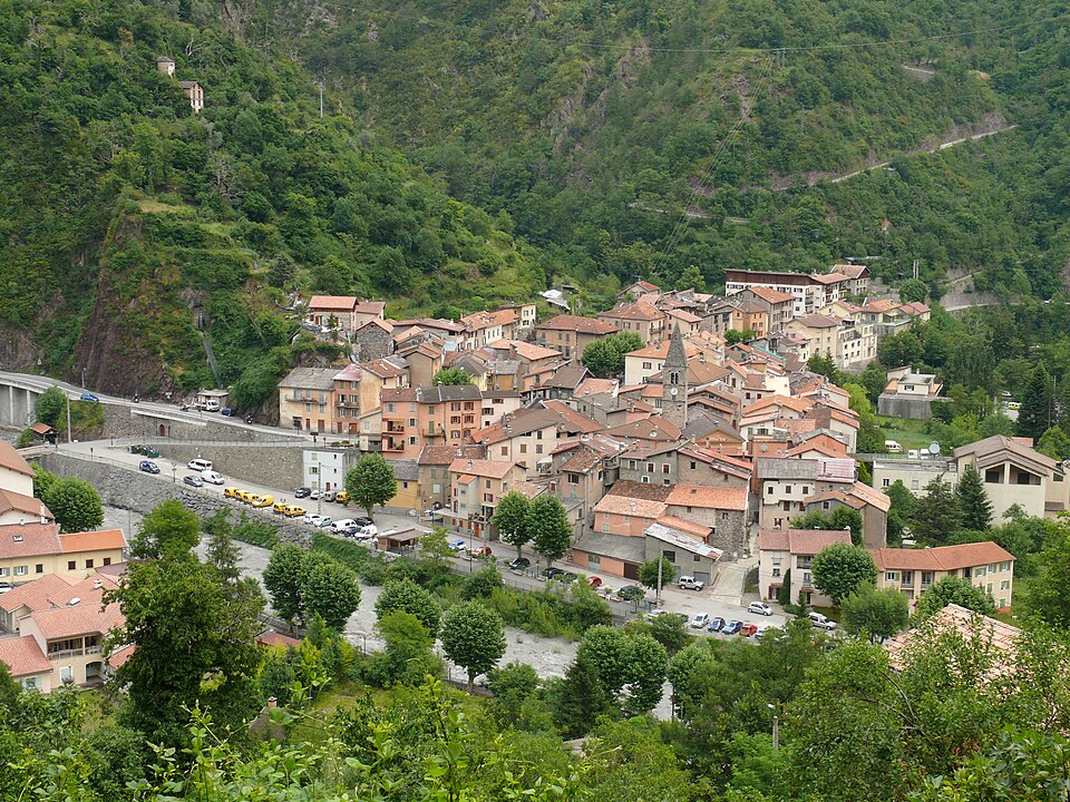Saint — Sauveur — sur — Tinée — Vue d'ensemble — 148