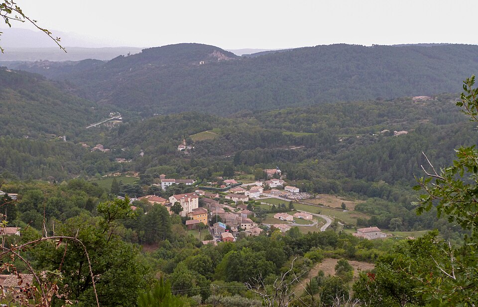 Rocher (Ardeche) village