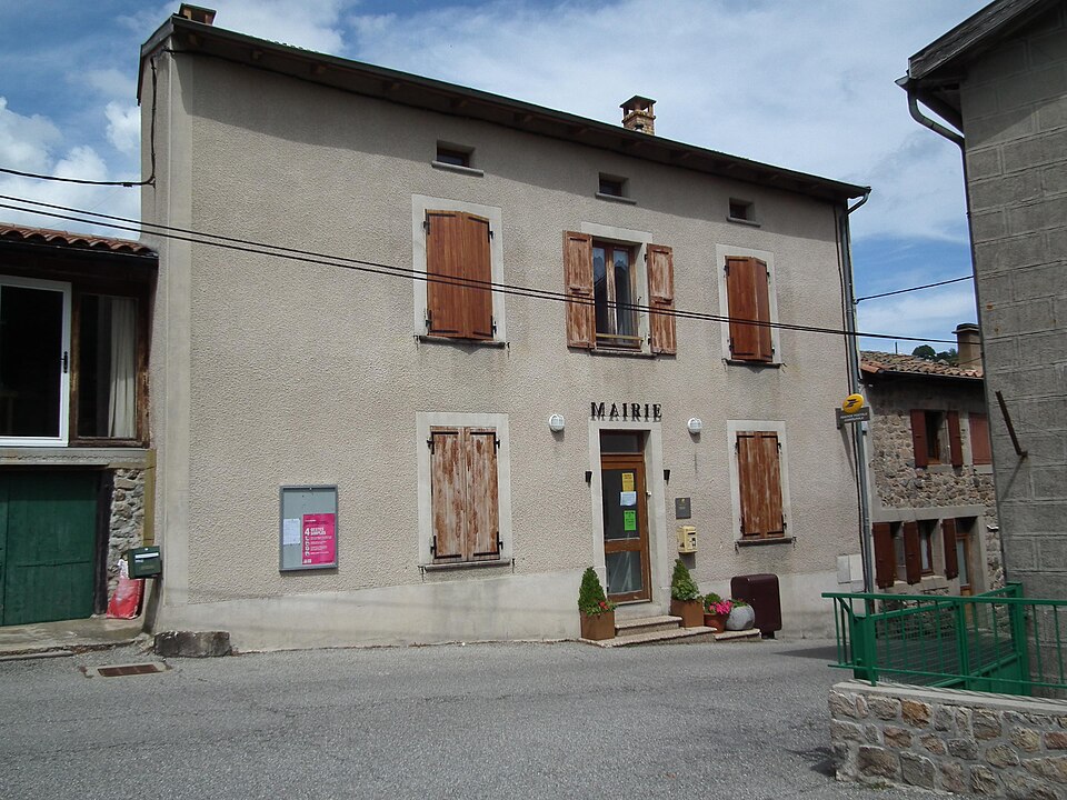 Mairie Saint — Prix Ardèche 2012 — 08 — 13 — 001