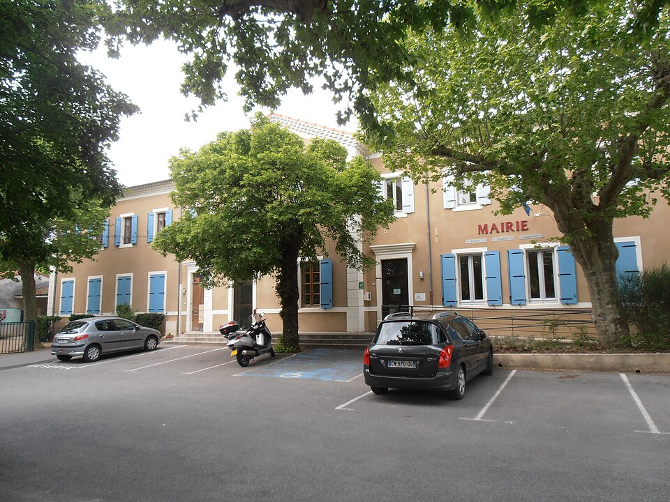Mairie et salle des fêtes
