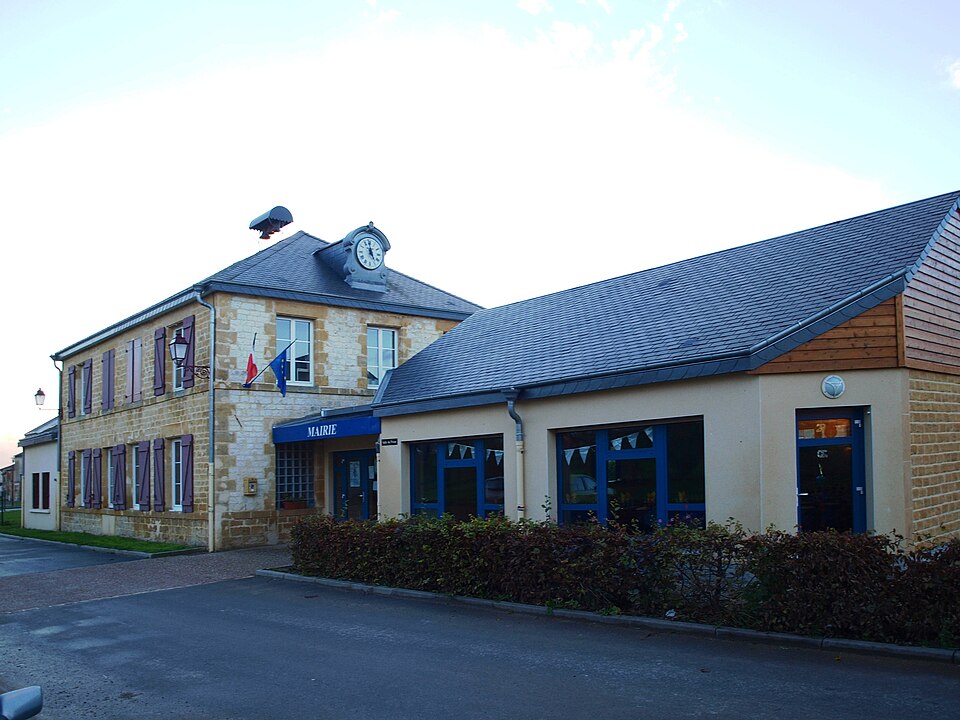 Les Petites — Armoises — 08 — mairie — 02