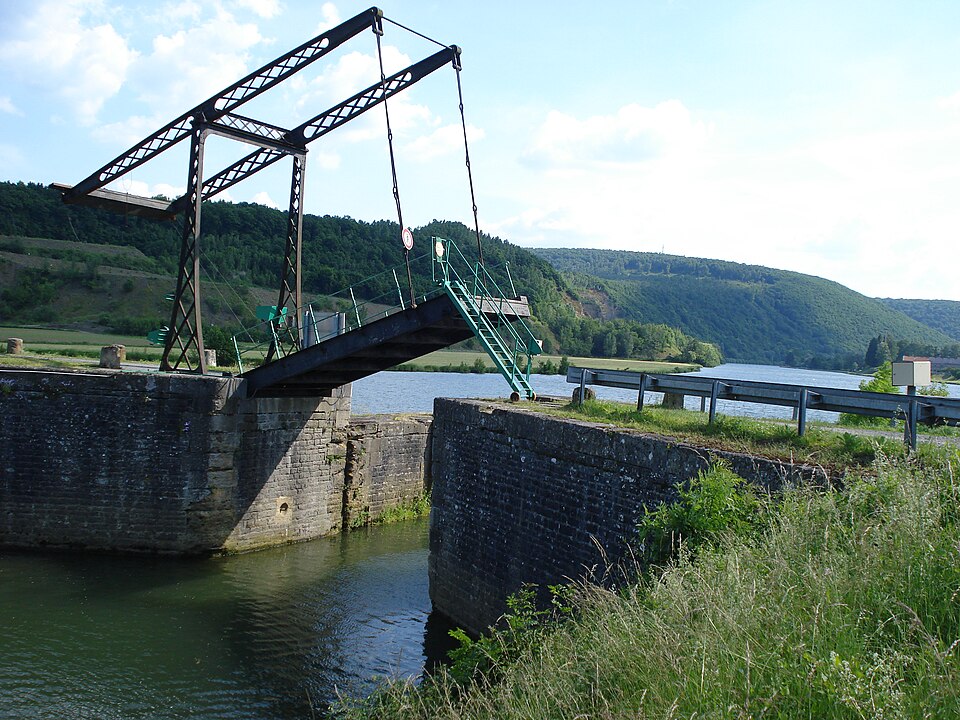 Aubrives pont à bascule