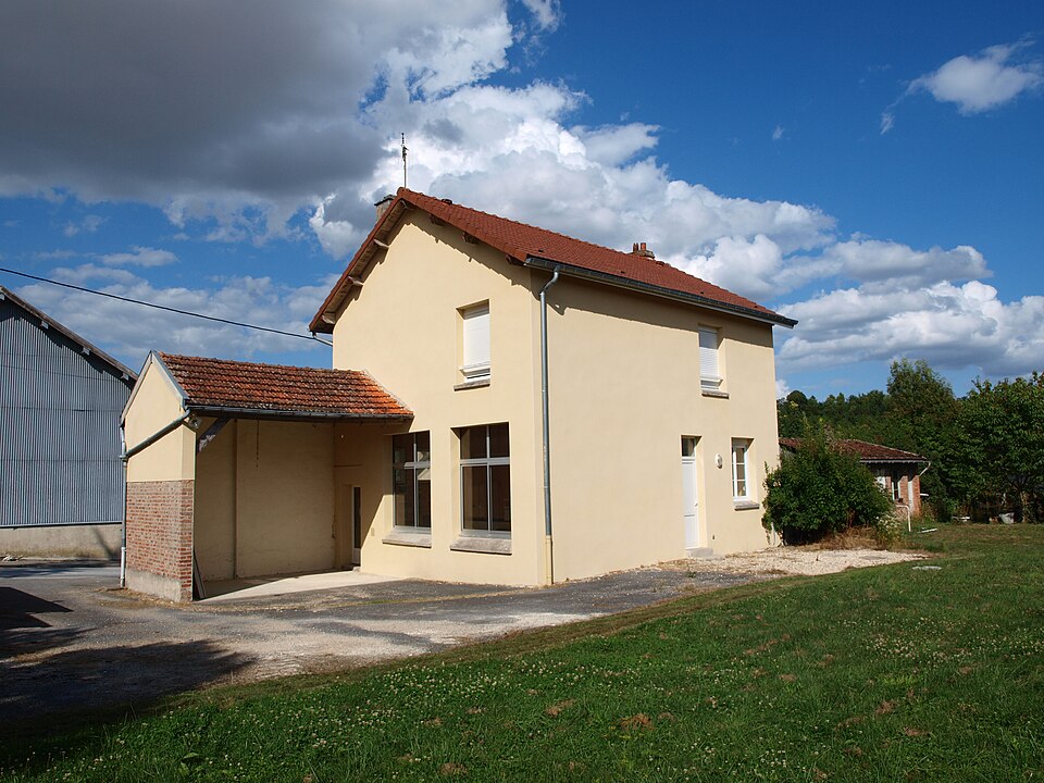 Aure — FR — 08 — mairie — 03