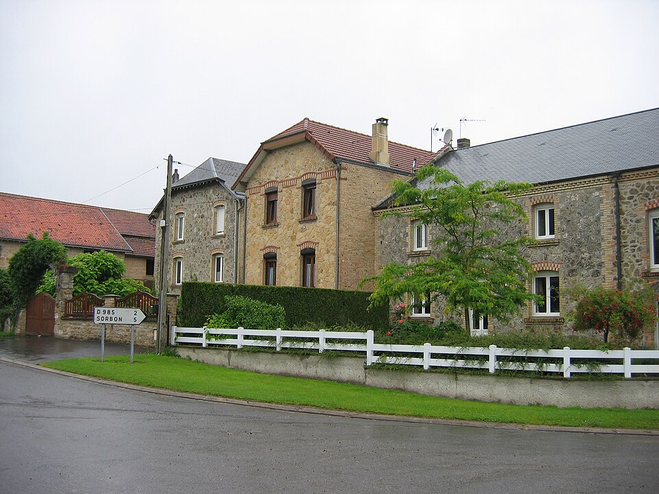 Village Bertoncourt 02