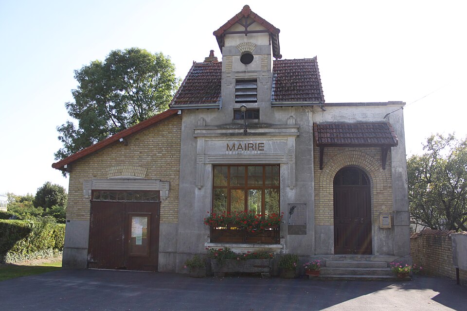 Chardeny (08 Ardennes) — la Mairie — Photo Francis Neuvens lesardennesvuesdusol.fotoloft.fr
