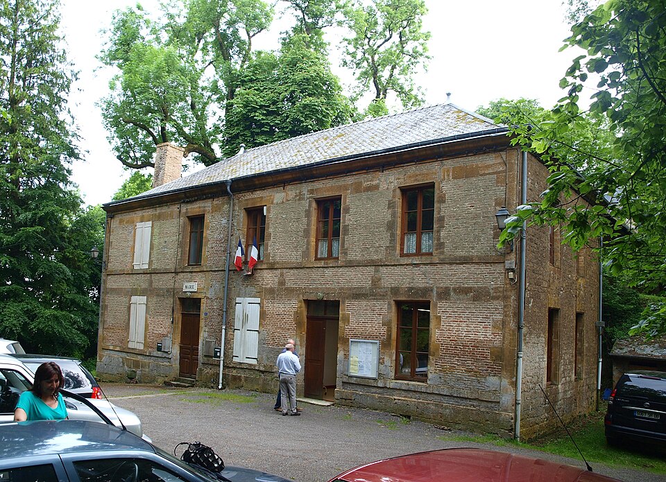Omont — FR — 08 — A06