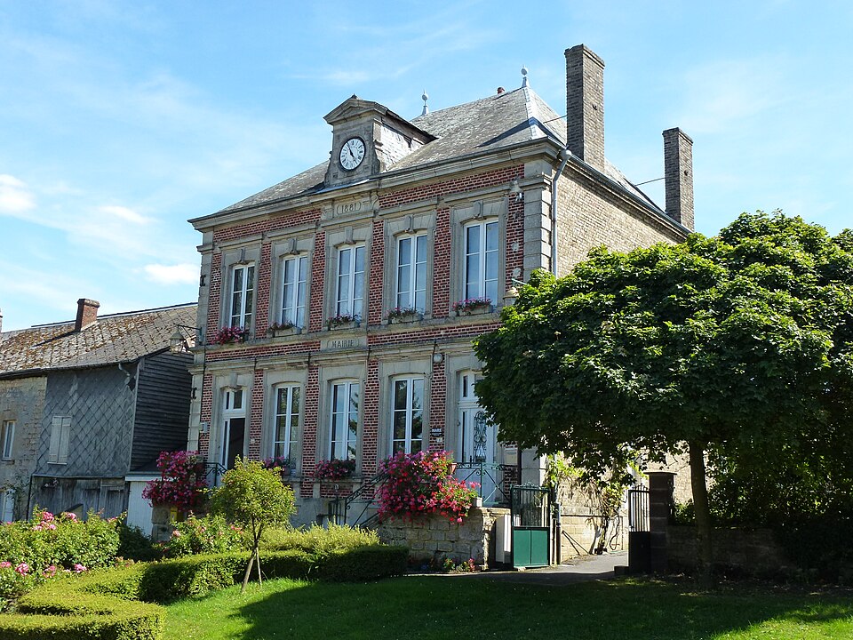 Puiseux (Ardennes) mairie