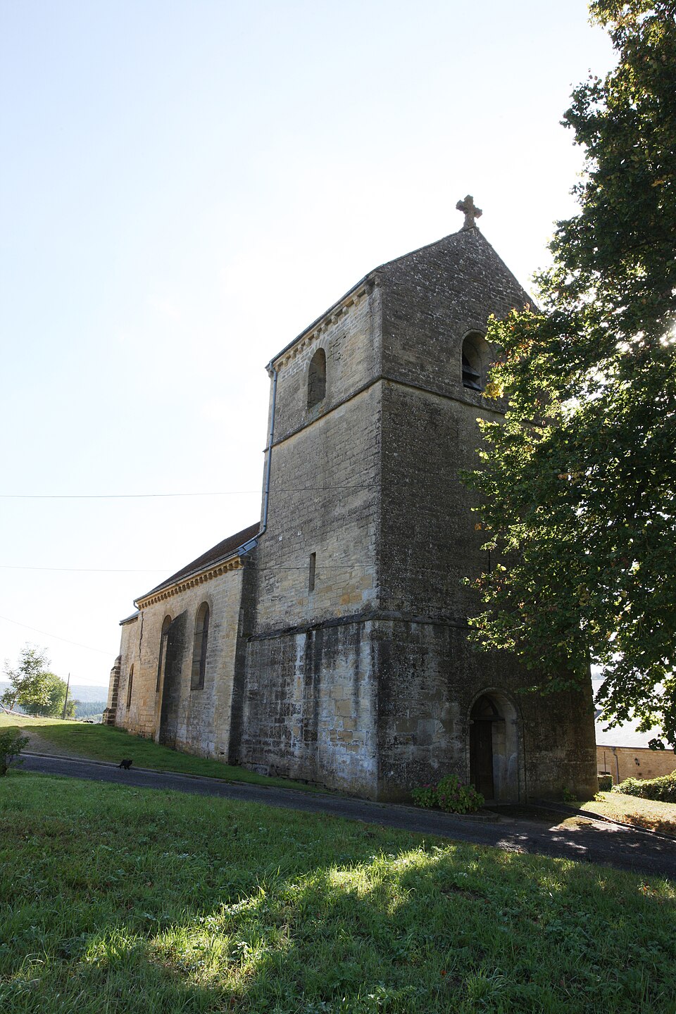 Saint — Aignan — Église de Saint — Aignan — Photo Francis Neuvens lesardennesvuesdusol.fotoloft.fr