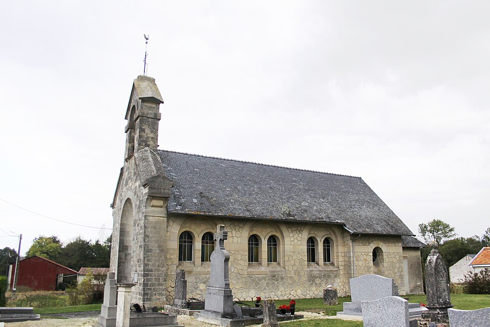 Saint — Remy — le — Petit (08 Ardennes) — l’ Église Saint — Remi — Photo Francis Neuvens lesardennesvuesdusol.fotoloft.fr
