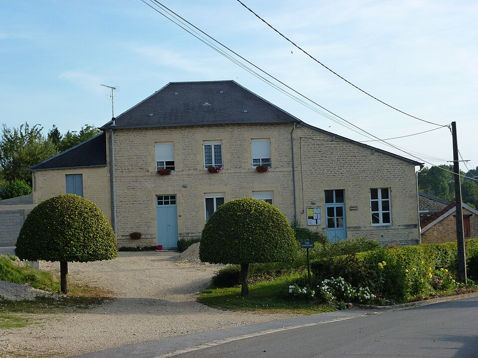 Suzanne (Ardennes) mairie