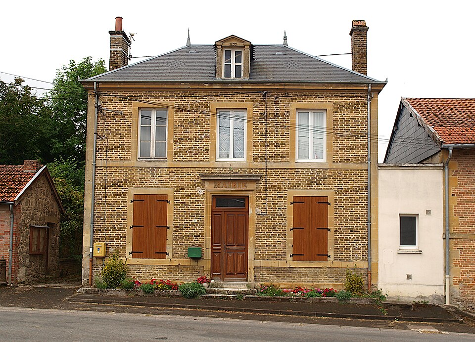 Vaux — lès — Mouron — FR — 08 — mairie — 03