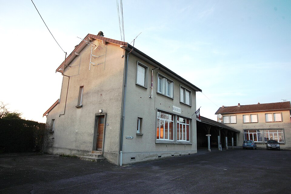 Villers — devant — le — Thour — la Mairie — Photo Francis Neuvens lesardennesvuesdusol.fotoloft.fr