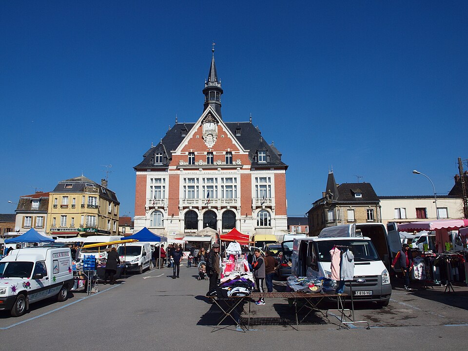 Vouziers — FR — 08 — marché — 03