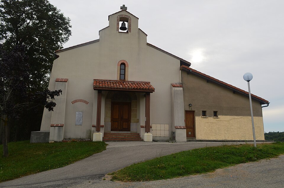Artix, Ariege, Church