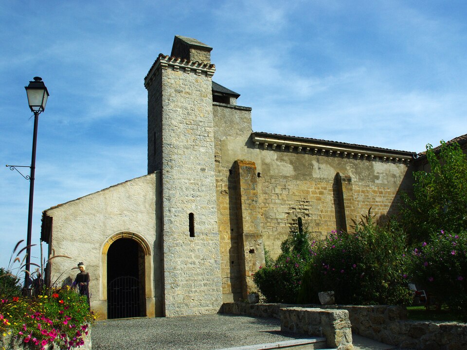 Église Nativité de Notre — Dame à Bénac (Ariège)