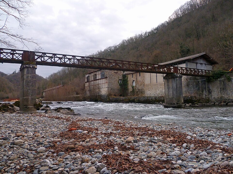 Encourtiech — Passerelle sur le Salat à La Borye — 20110118 (3)