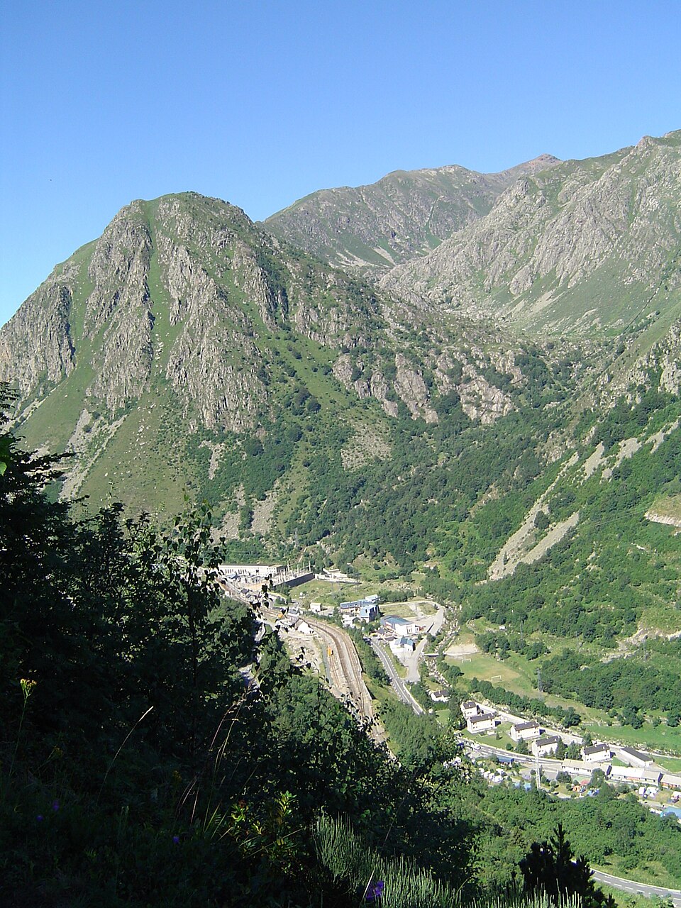 L'Hospitalet — près — l'Andorre (Ariège) 2004