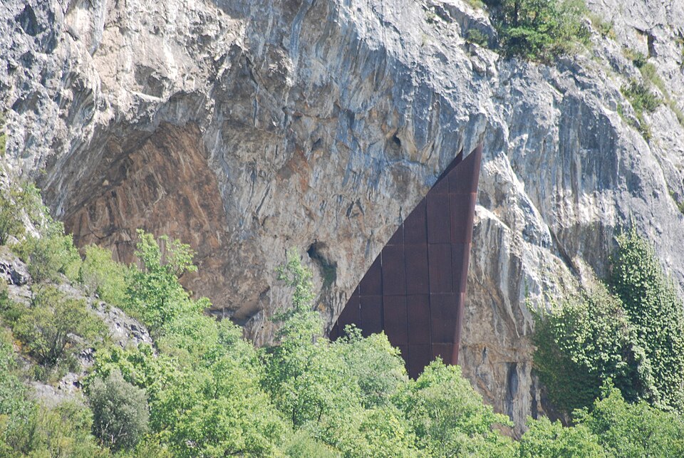 Grotte de Niaux depuis la Vache