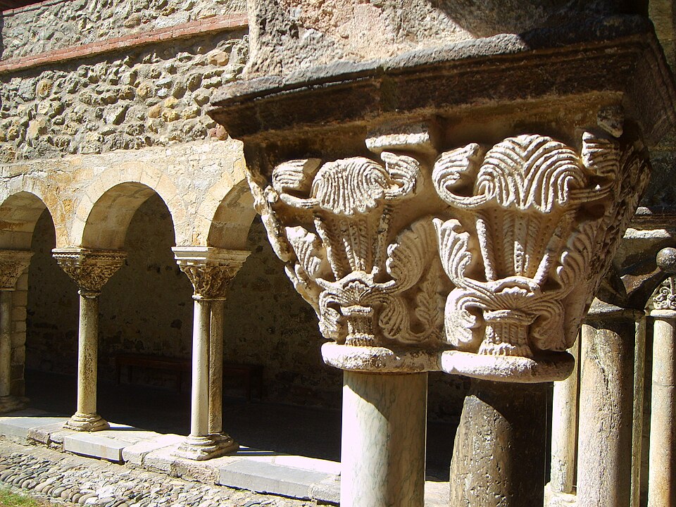 Saint — Lizier — Cloître