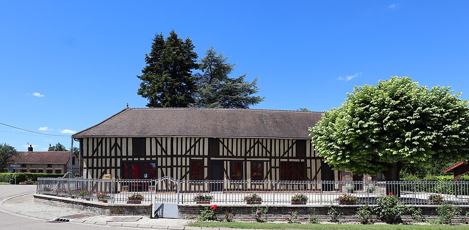 Mairie de Fays — la — Chapelle (Aube)