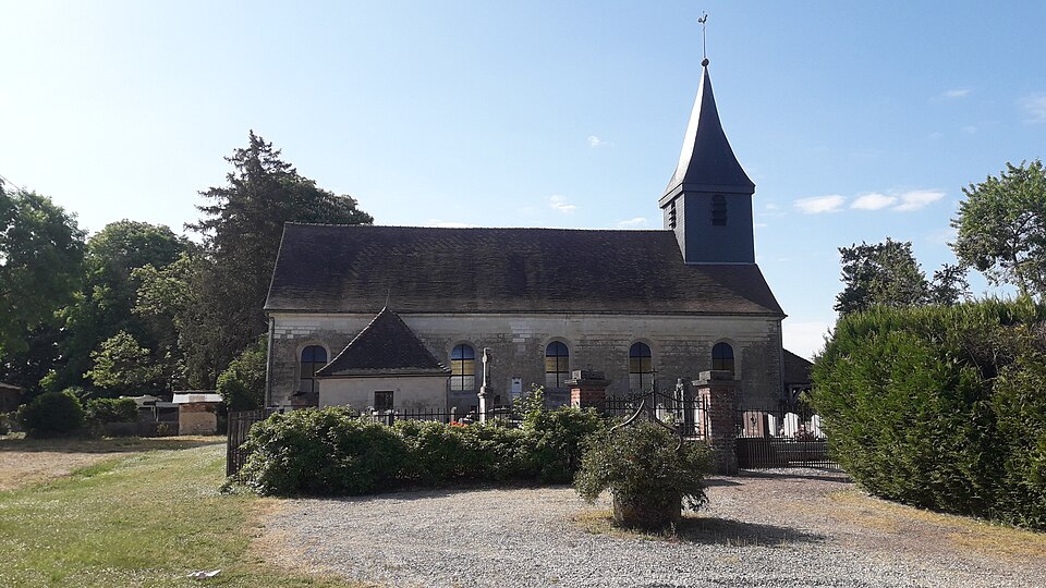 Église Saint — Pierre — es — Liens de Lassicourt