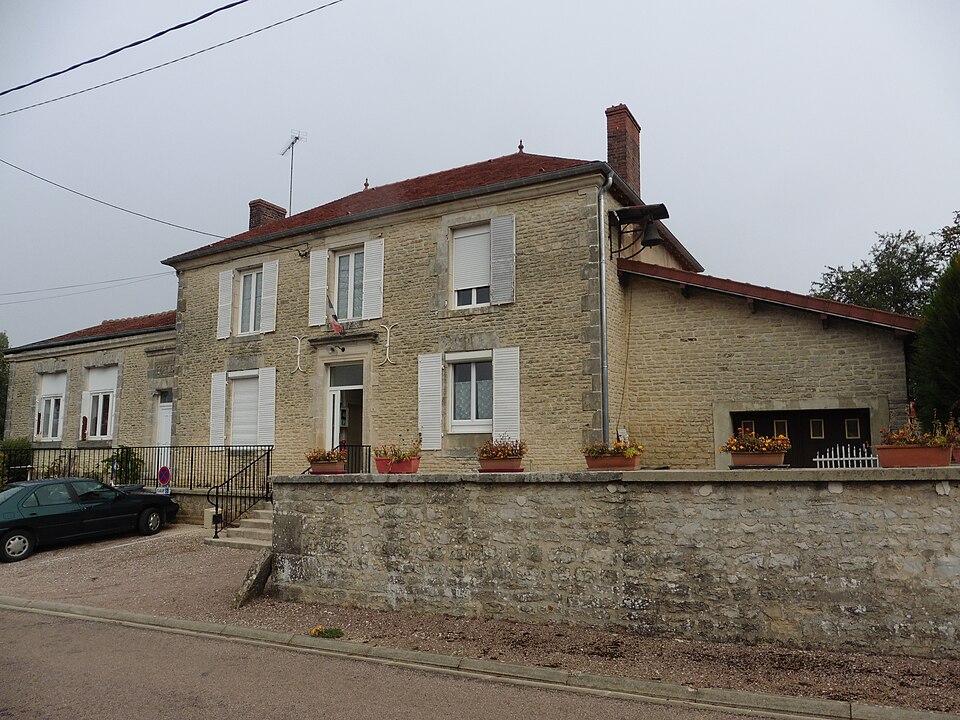 Mairie — école de Maisons lès Soulaines