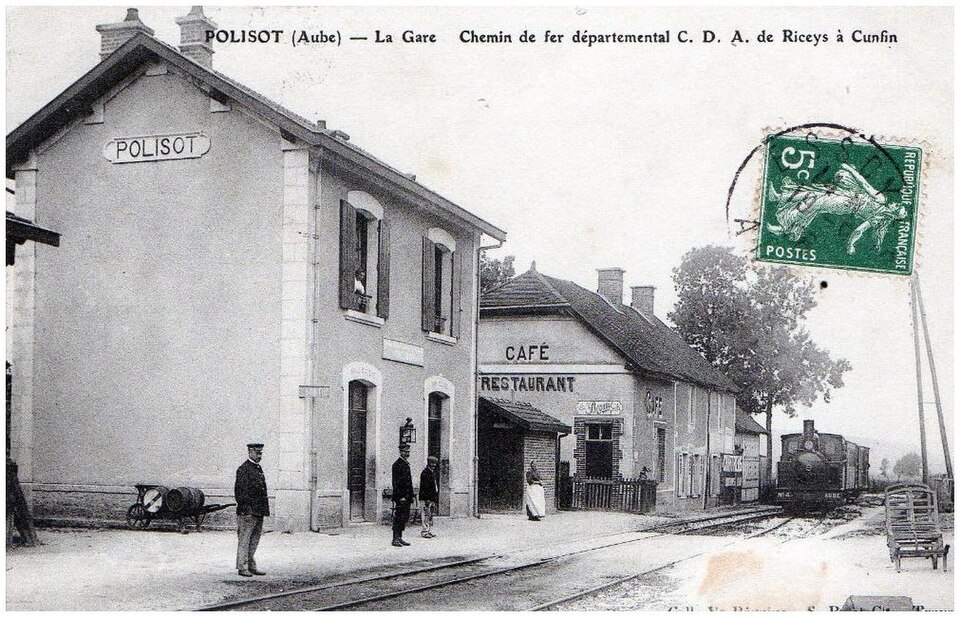 Gare C.D.A. de Polisot 01