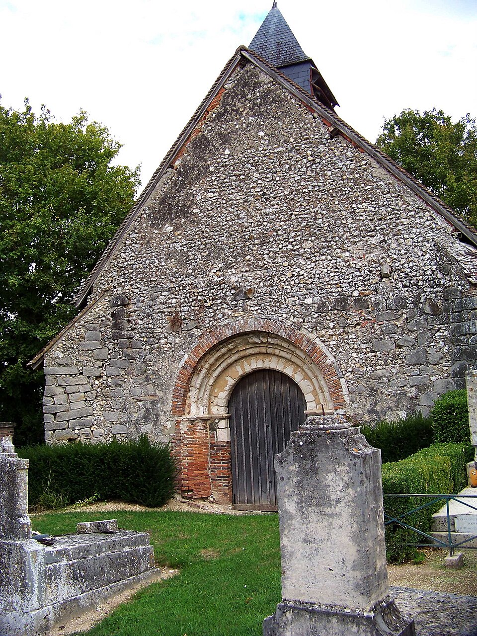 Courmononcle (St Benoist sur Vanne)