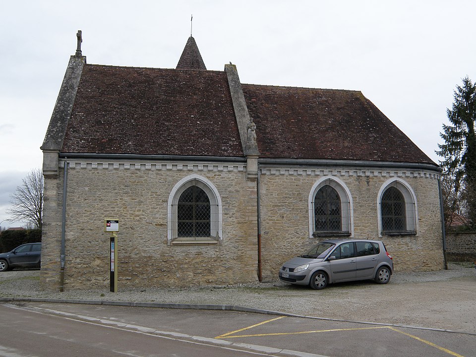 Église de Saint — Thibault 01