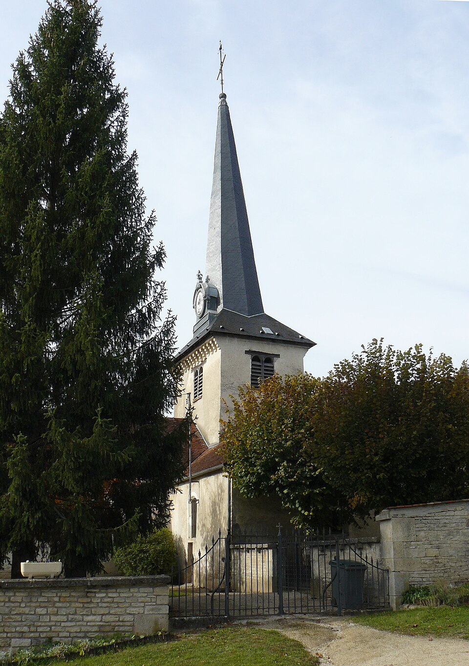Verpillières — sur — Ource église