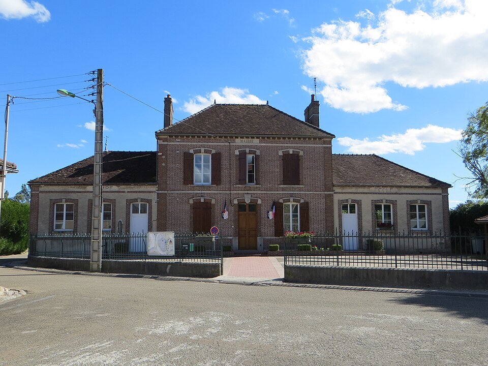 La Villeneuve — au — Châtelot — Mairie