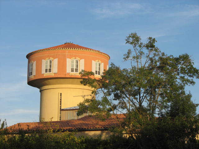 Alzonne le chateau d'eau