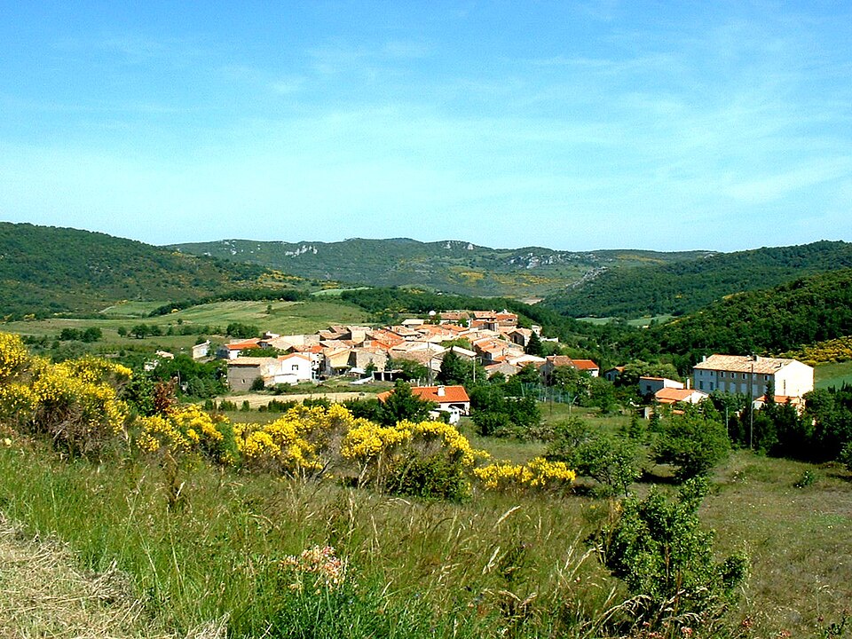 Davejean (France) Village