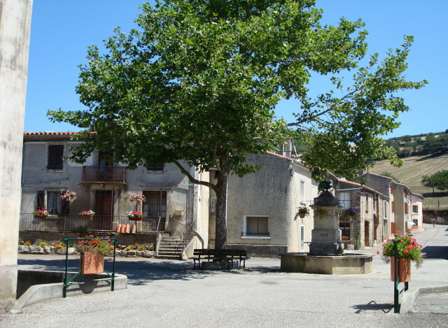 Missègre — La place