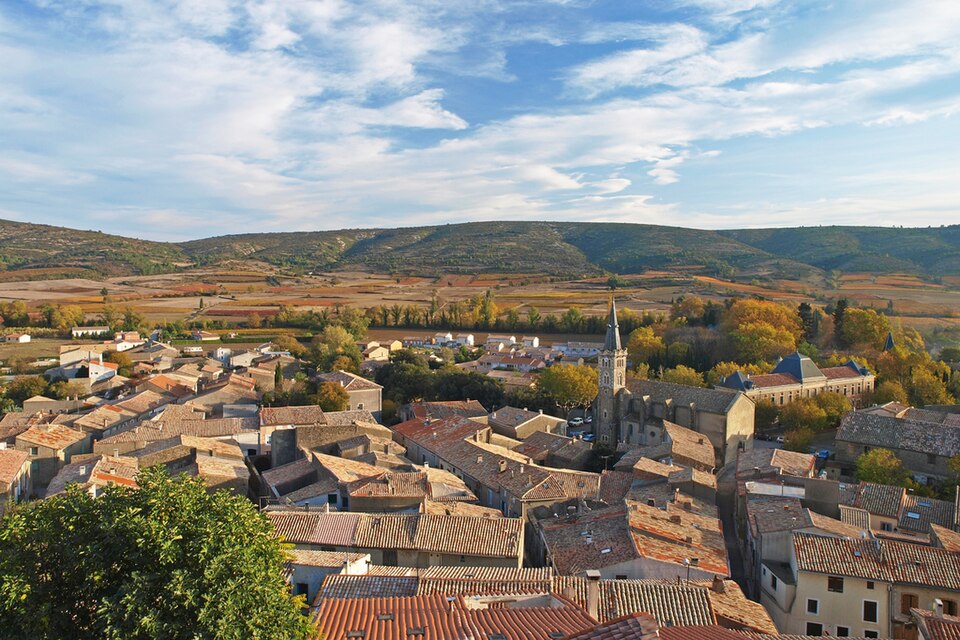 MontlaurVillage
