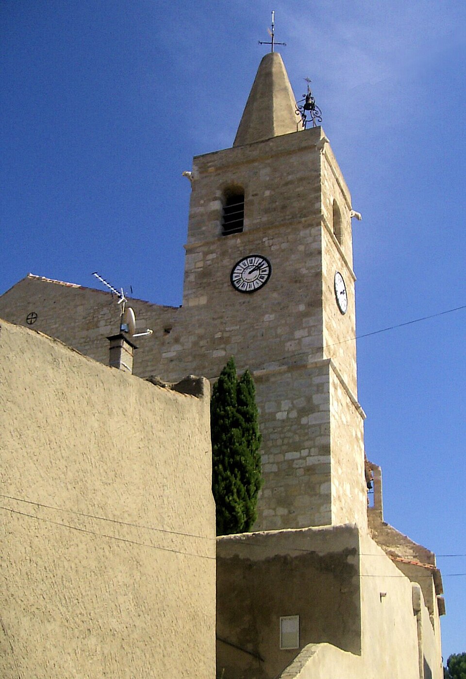 Ouveillan, Eglise Saint — Jean l’Évangéliste 2