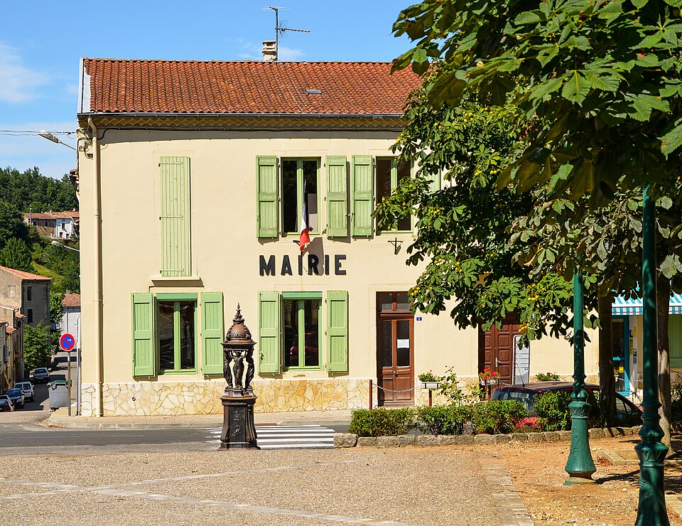 Town Hall Sainte Colombe sur l'Hers
