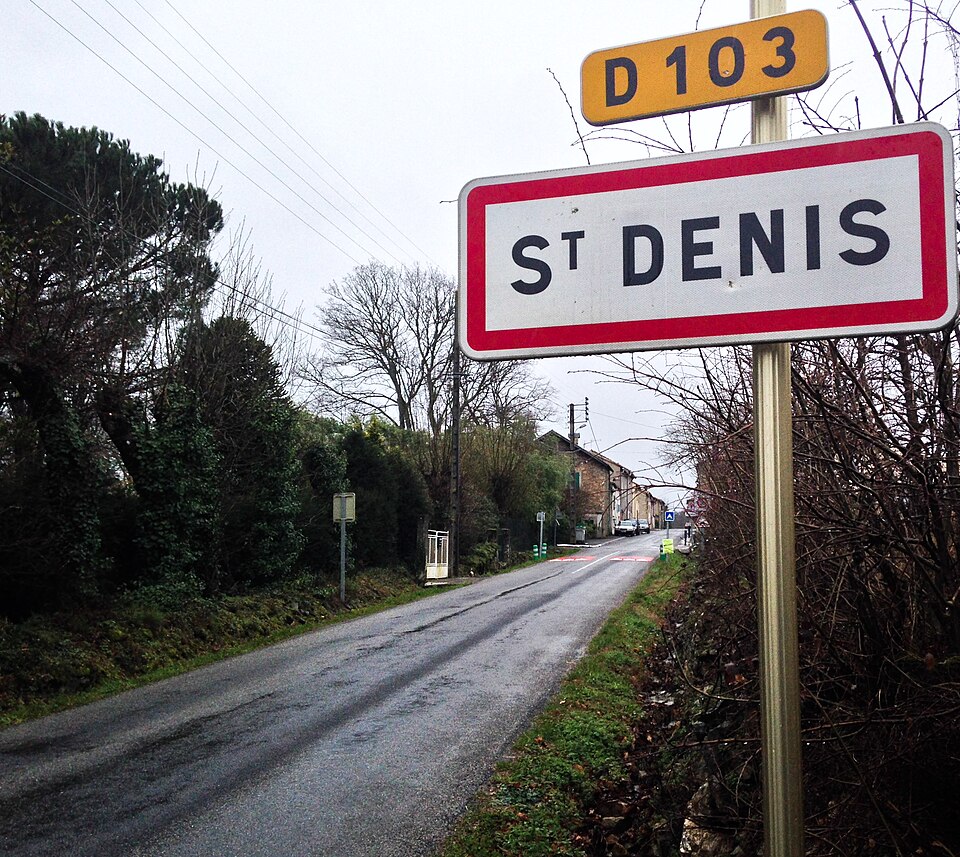 Entrée de Saint — Denis (Aude) route de Brousses et Villaret