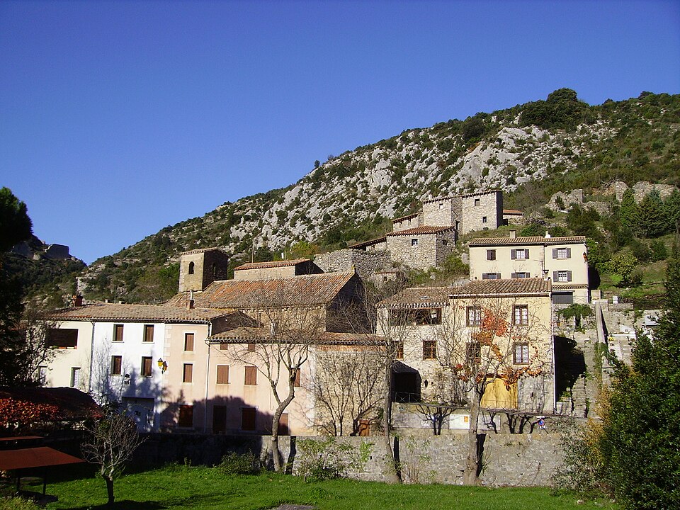 Village de Termes (Aude) vu depuis le sud — est