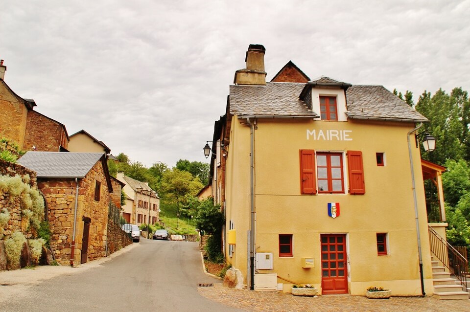 580 La Capelle — Bonance ( 12130 )